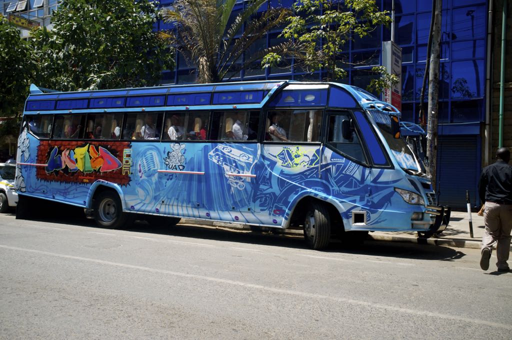 Kenia Bus