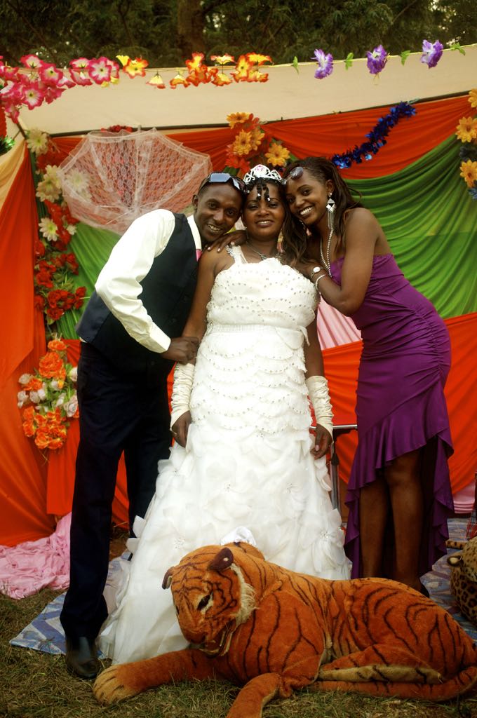 Kenia-Hochzeit Braut